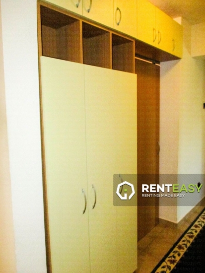 De vanzare!Apartament decomandat cu 3 camere situat pe Bulevardul Independentei - UMF